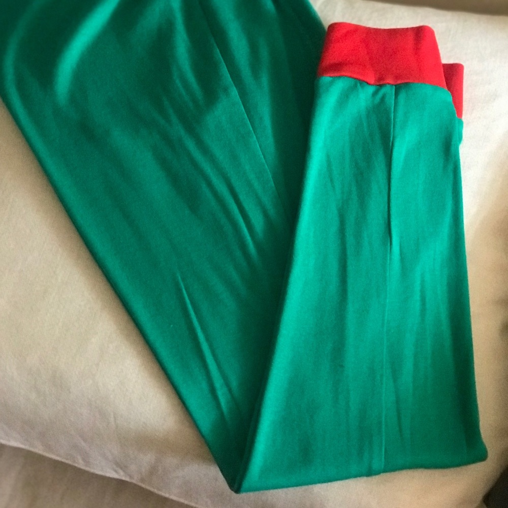Elf, Santa’s Helper Pajamas. Top & Bottoms - Picture 6 of 9